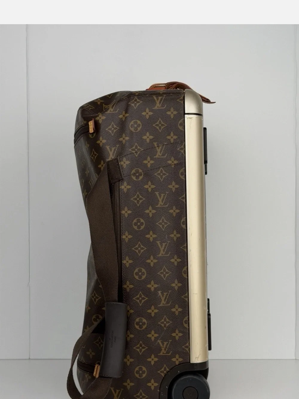 Louis Vuitton Monogram Rolling Travel Bag in Brown with Tan Trim